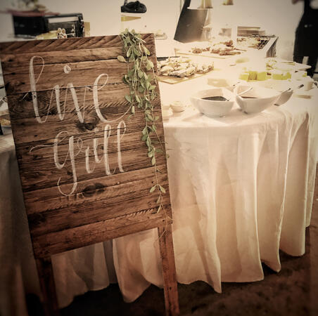 Buffet Station Sign Board